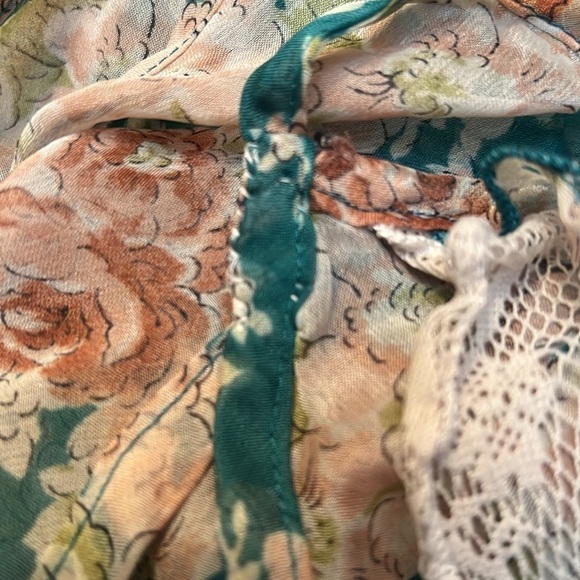 Lush see thru top sleeves size S lightweight boho flower spring sheer romantic - Picture 10 of 11